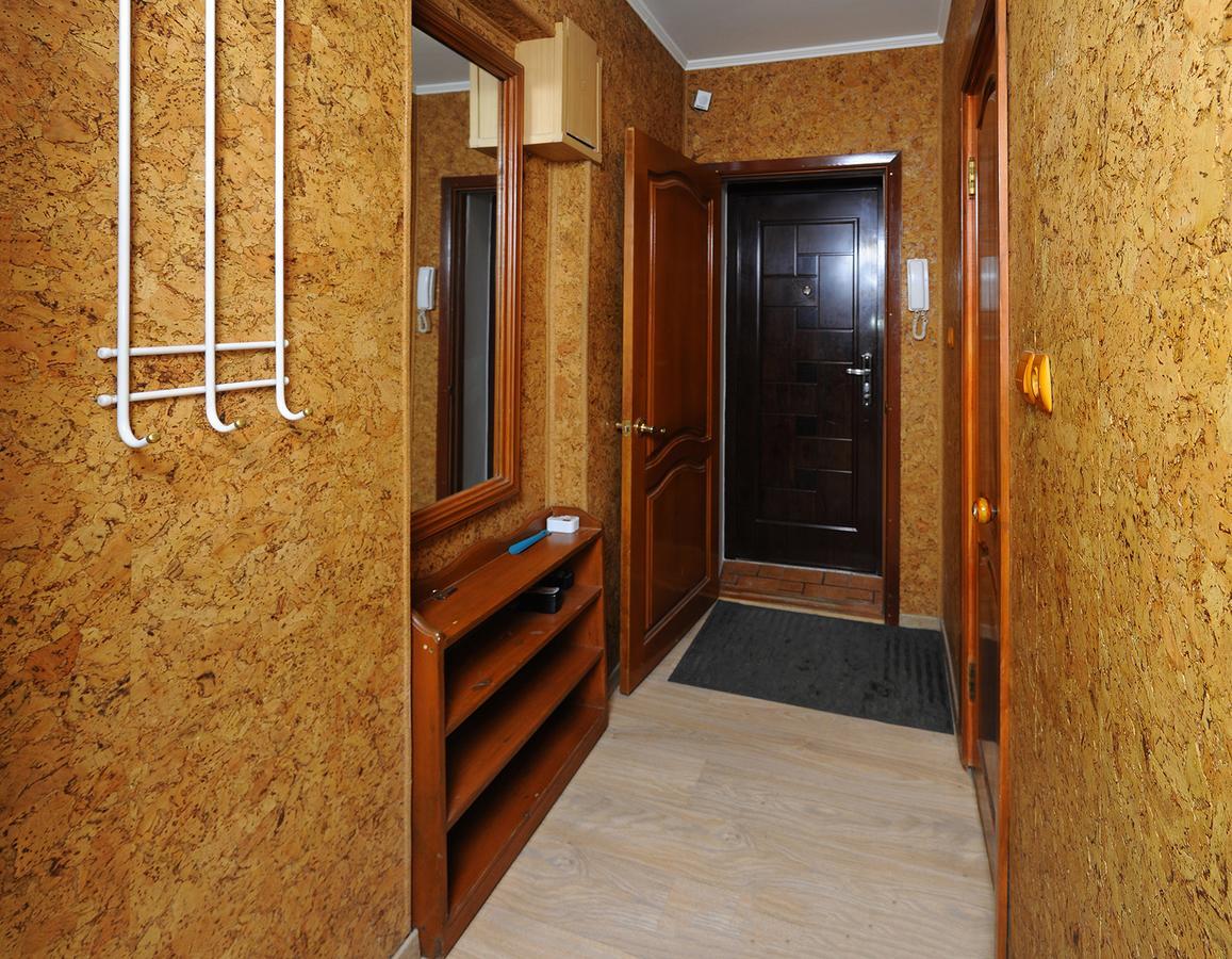 Omsk Sutki Apartments At Pushkina 99 Floor 3 Екстер'єр фото